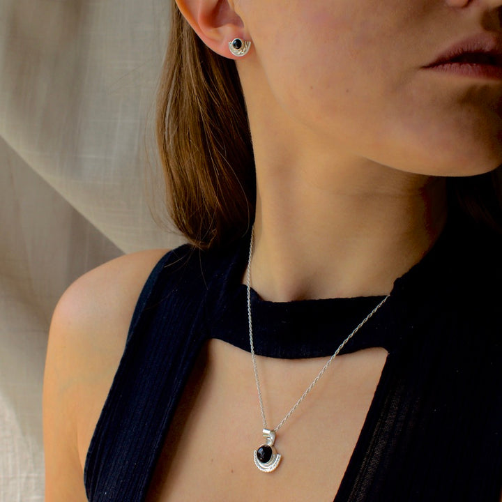 Onyx - Bundle Earrings & Pendant